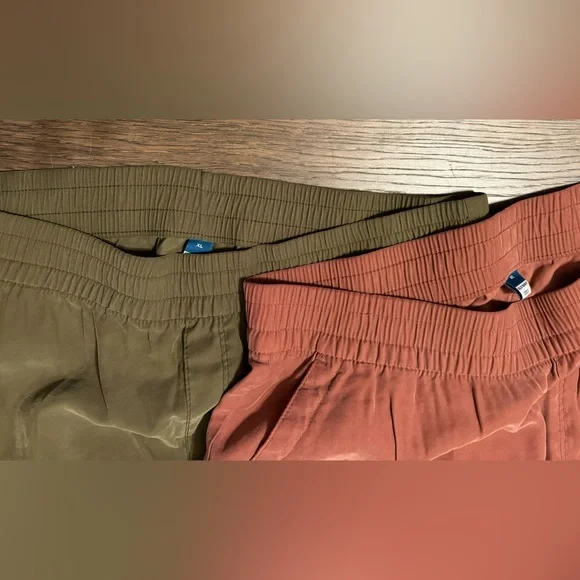 2 Pairs of Old Navy Casual Joggers - Picture 2 of 3